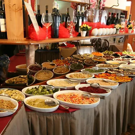 ホテル Nuovo Suisse 3*